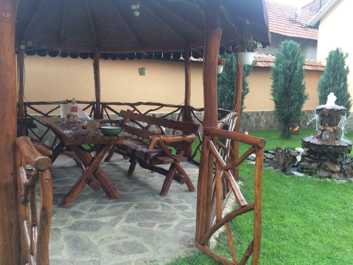 Calugari Country House Egomer מראה חיצוני תמונה